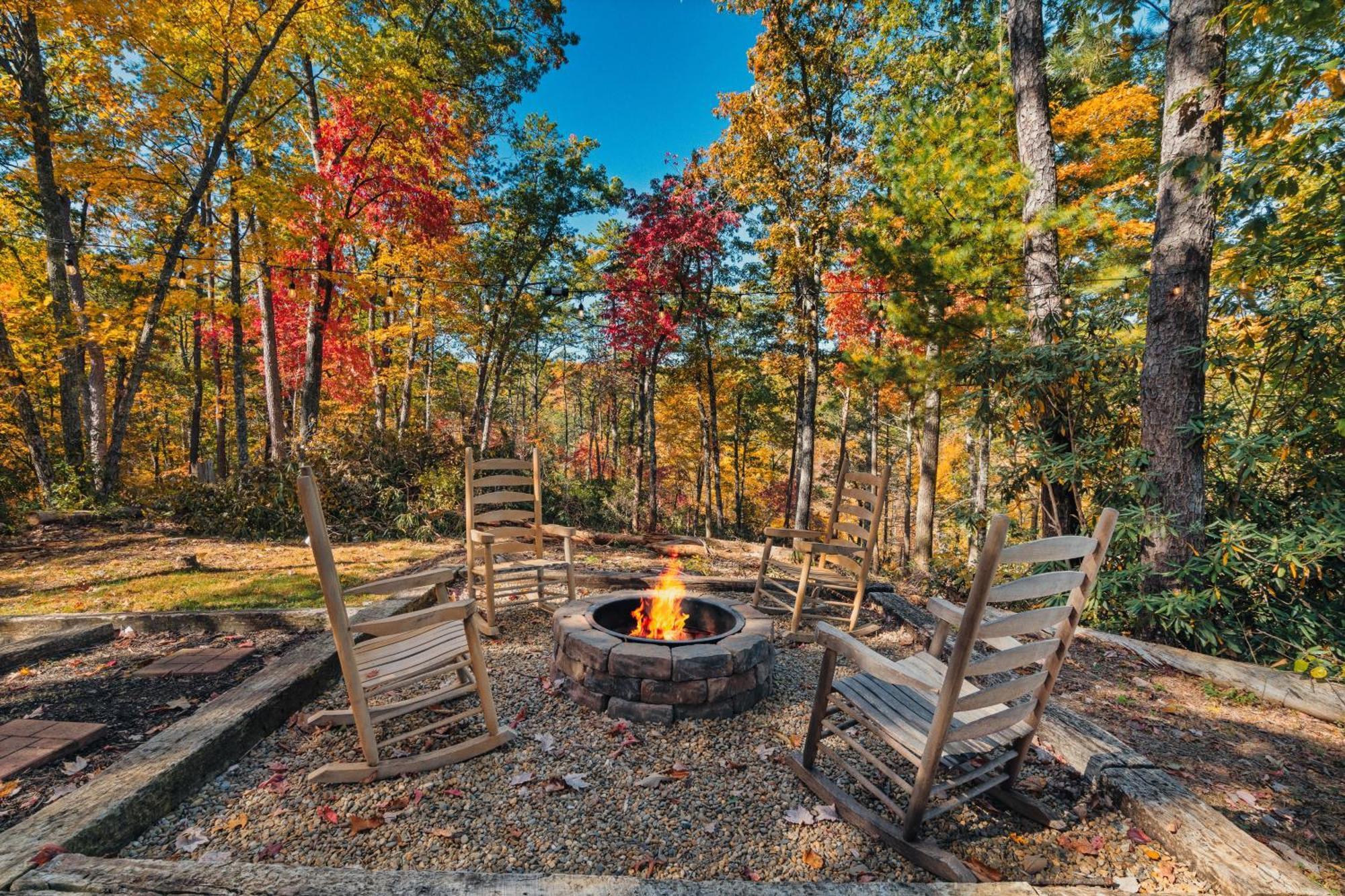 Top Mtn Views, Hottub, Games, 4 Suites, Pets Севьервилл Экстерьер фото