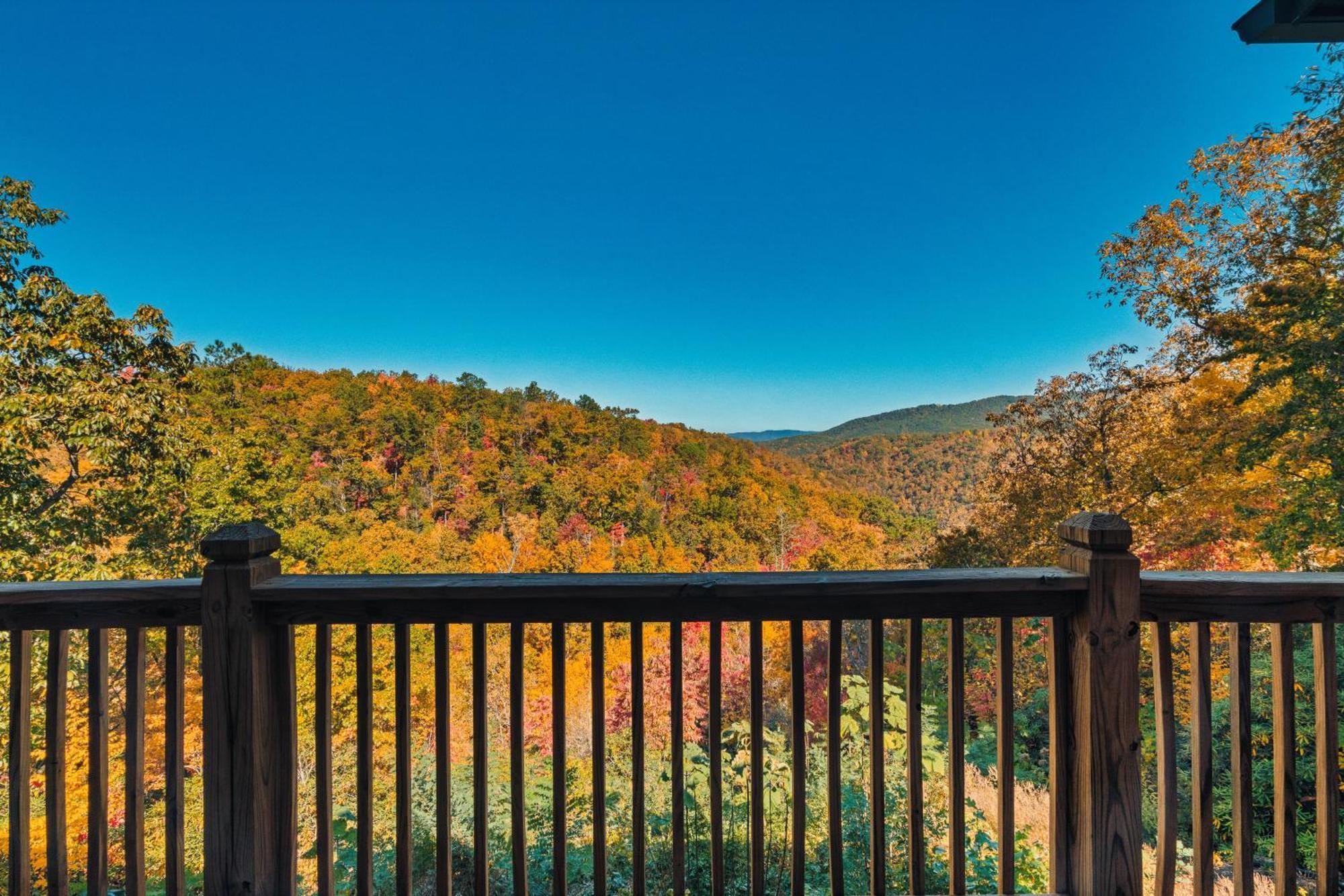 Top Mtn Views, Hottub, Games, 4 Suites, Pets Севьервилл Экстерьер фото